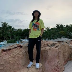 Meet your Posher, Catherine